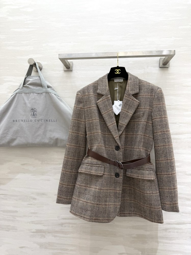 A jacket female