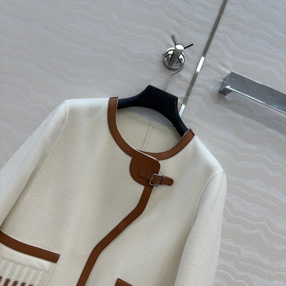 A jacket female фото 2