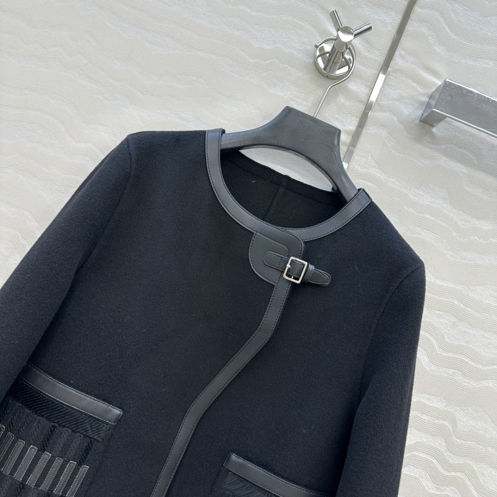 A jacket female фото 2