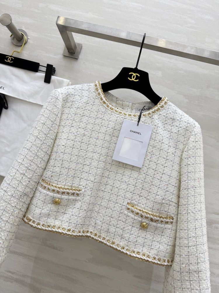 A jacket female фото 2