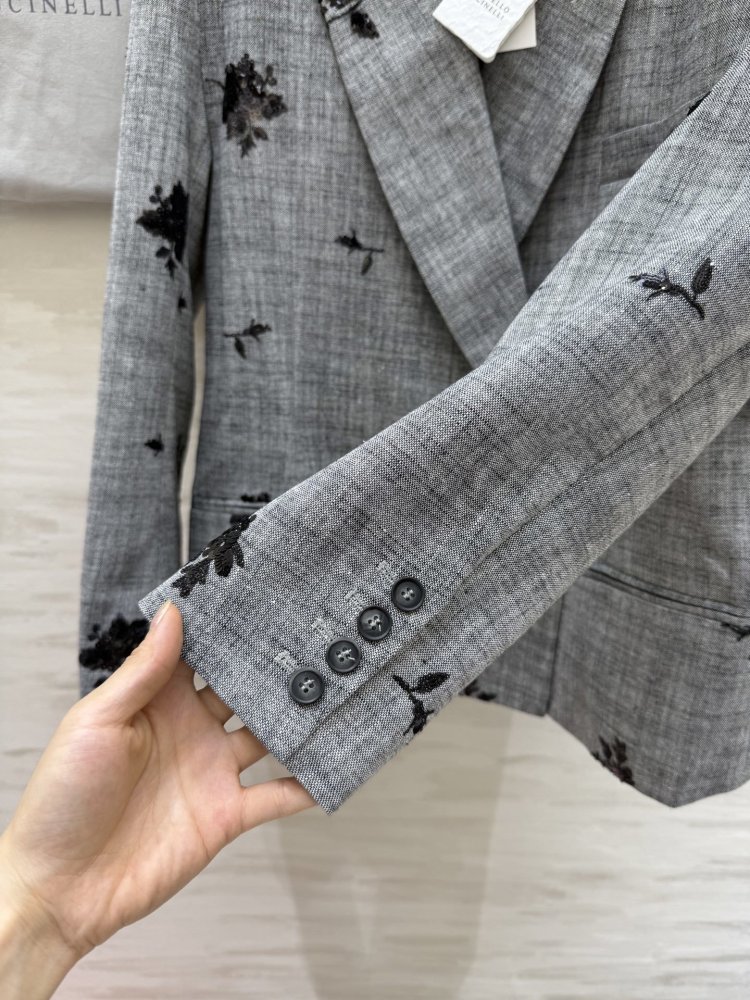 Піджак жіночий фото 2