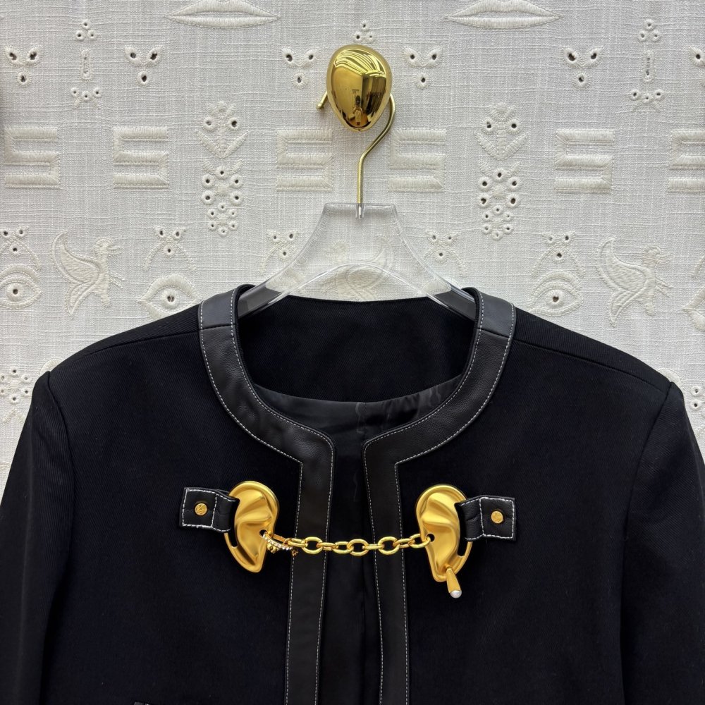 A jacket female фото 2