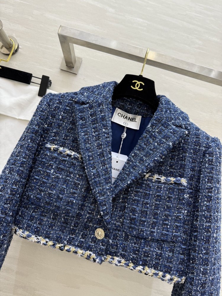 A jacket female фото 2