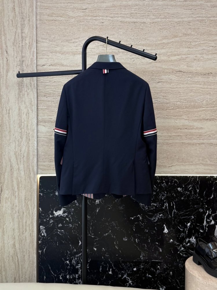 Пиджак женский фото 2