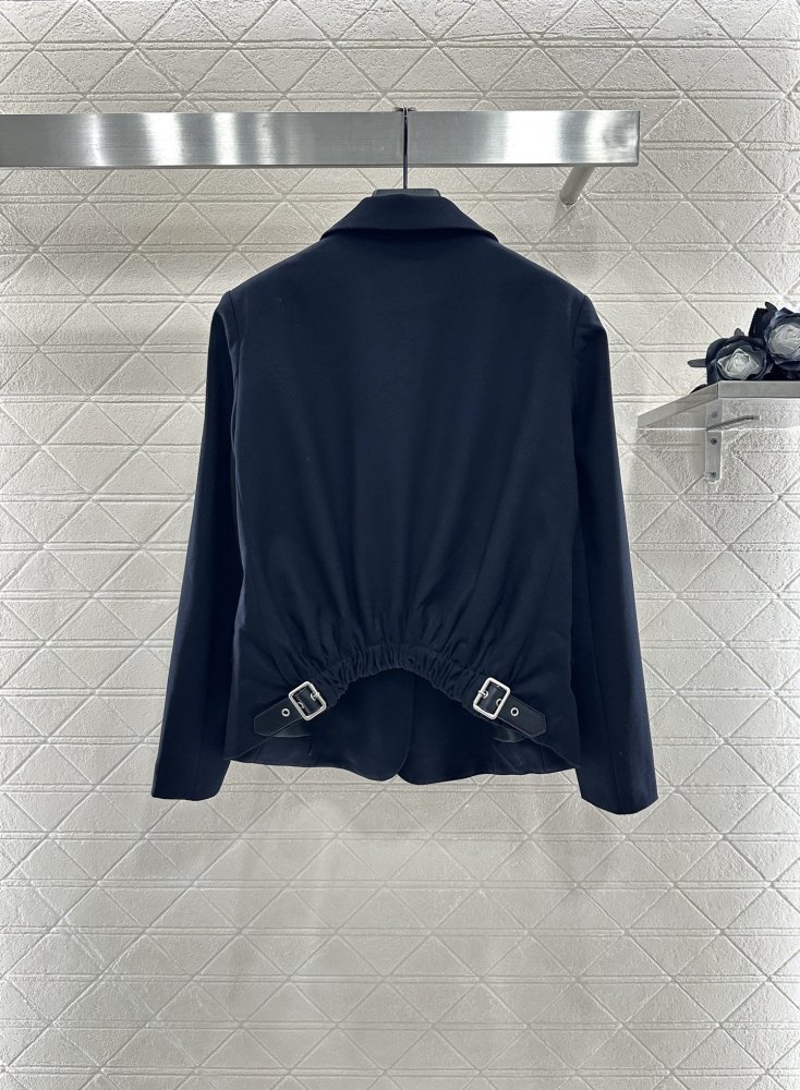 A jacket female фото 2