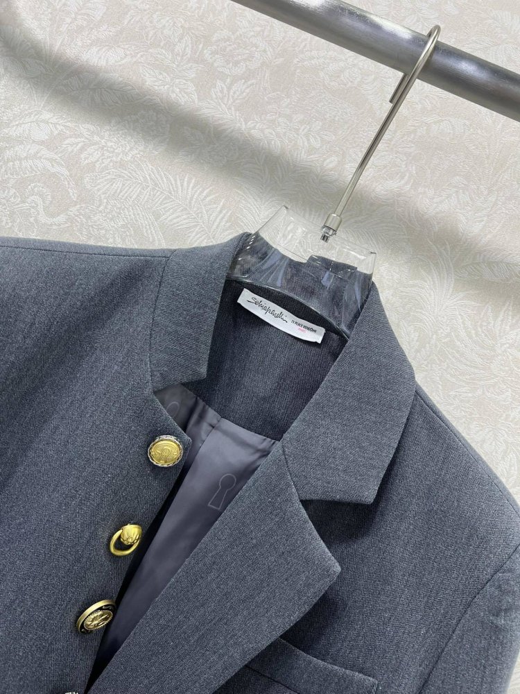 A jacket female фото 2