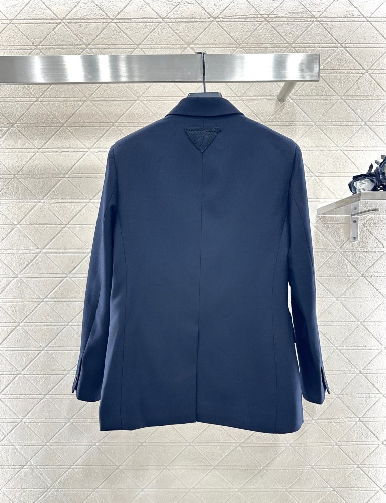 A jacket female фото 2