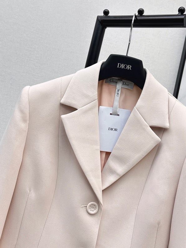 A jacket female фото 2