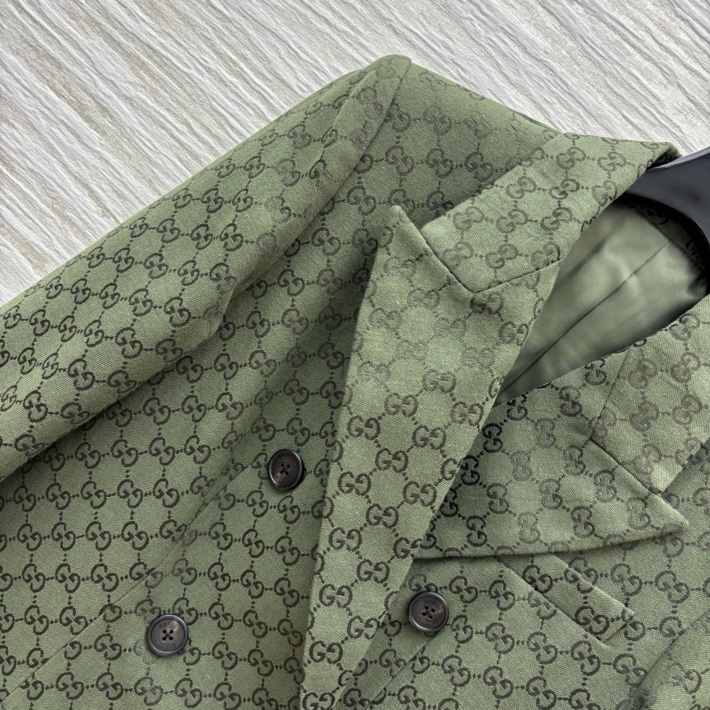 Піджак жіночий фото 3