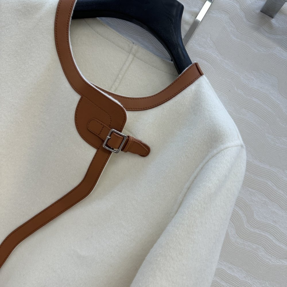 A jacket female фото 3