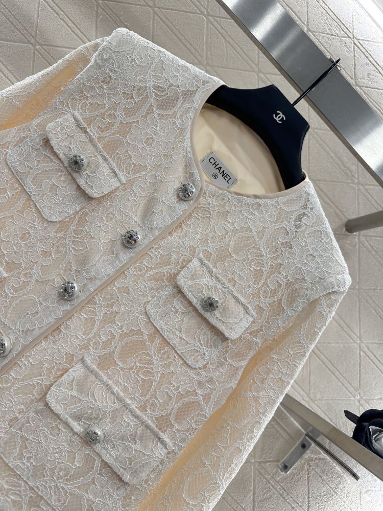 A jacket female фото 3