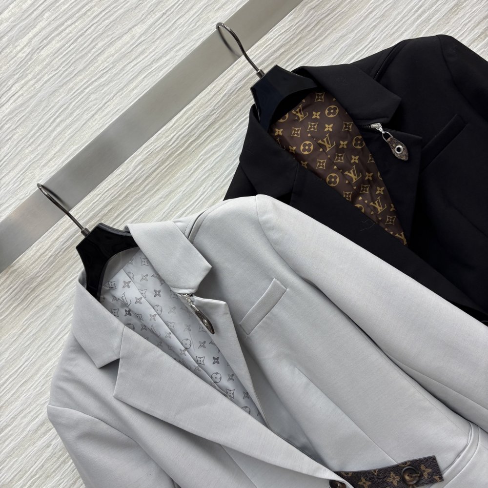 A jacket female фото 3