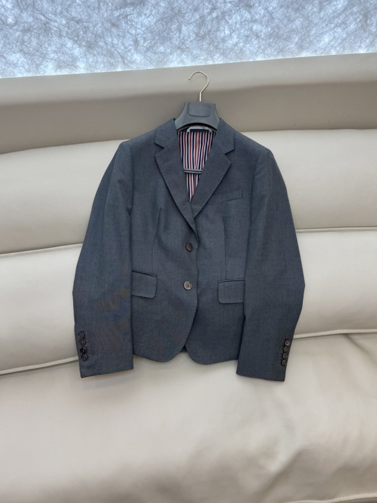 Пиджак женский фото 3