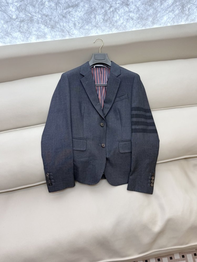 Пиджак женский фото 3