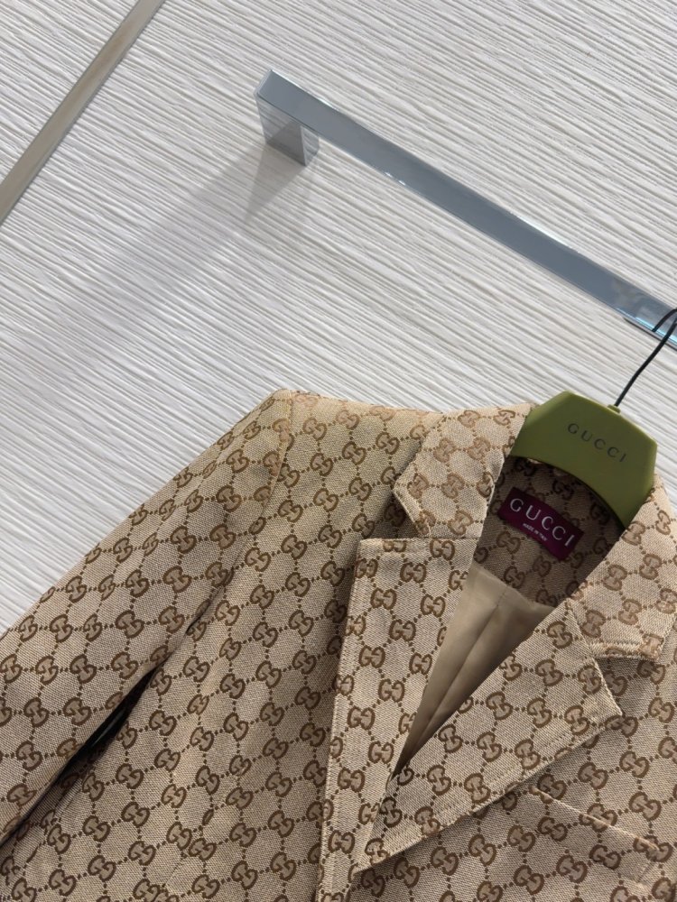 A jacket female фото 3