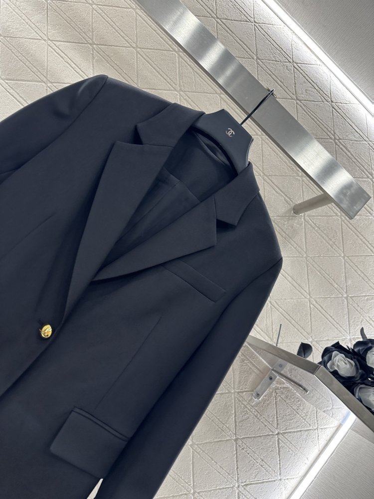 A jacket female фото 3