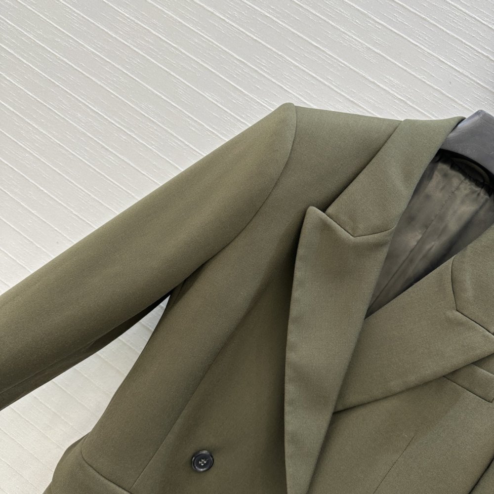 Пиджак женский фото 3