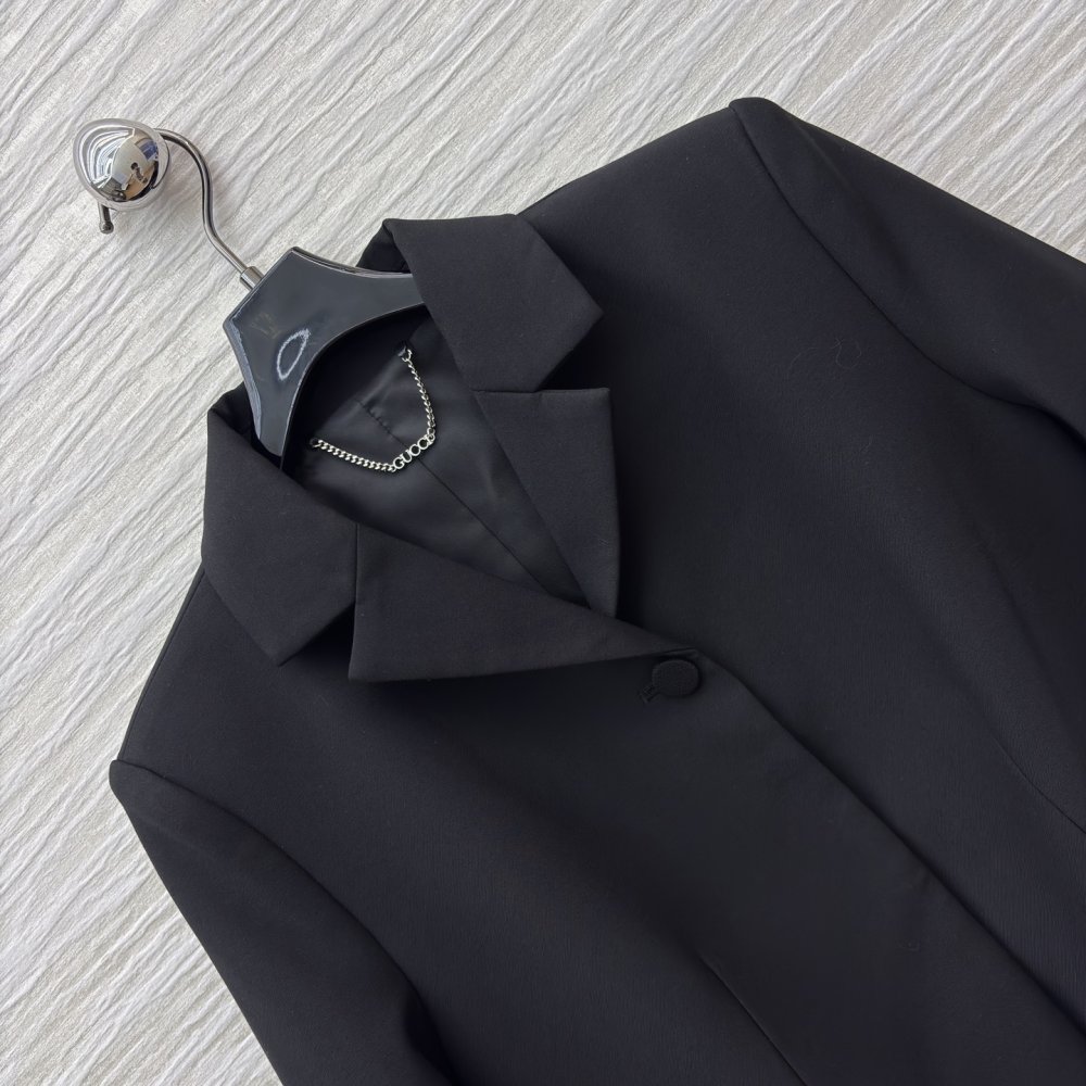 Піджак жіночий фото 3