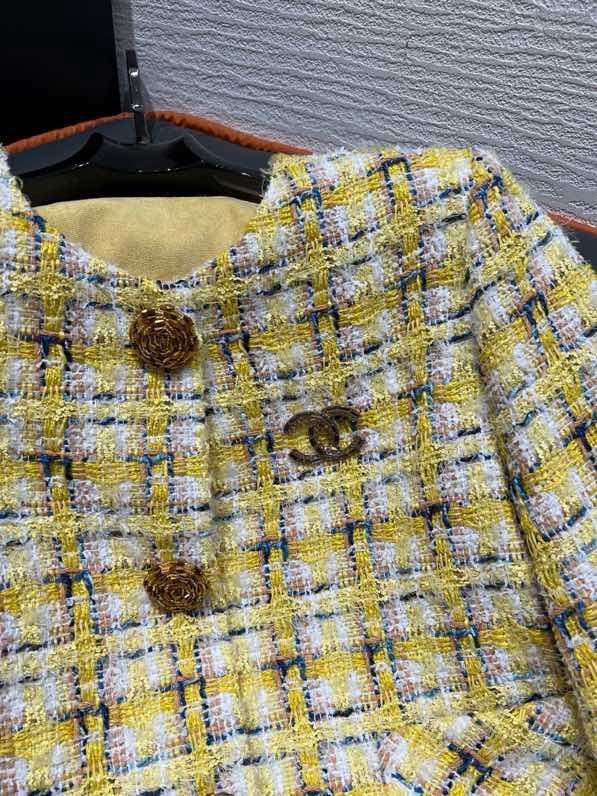 A jacket female фото 3