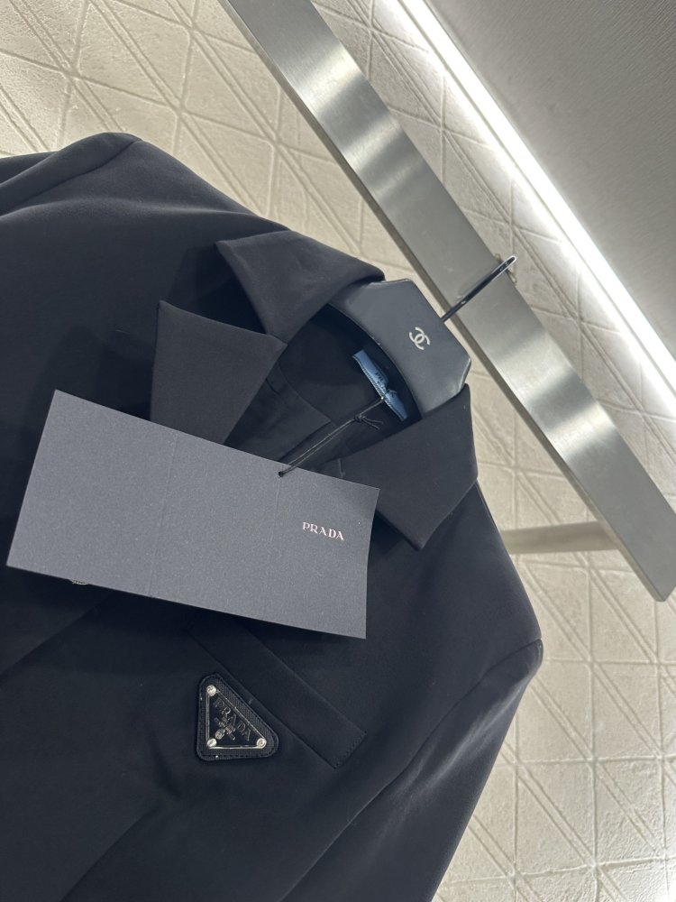 Пиджак женский фото 3