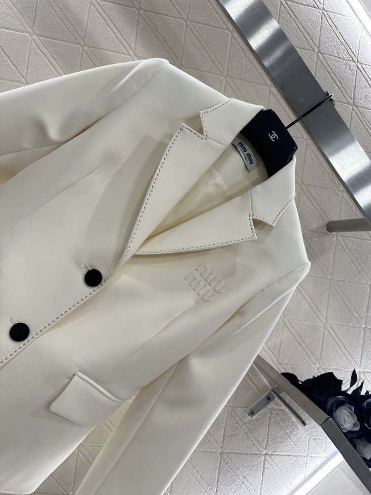 Піджак жіночий фото 3