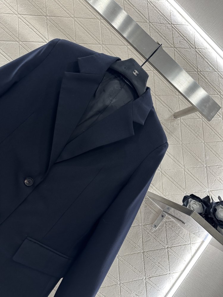 A jacket female фото 3