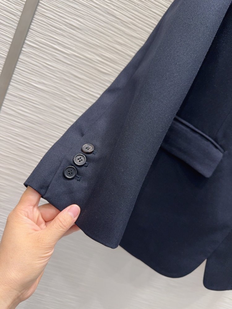 Пиджак женский фото 3