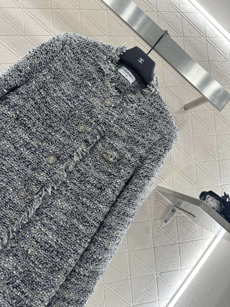 Пиджак женский фото 3