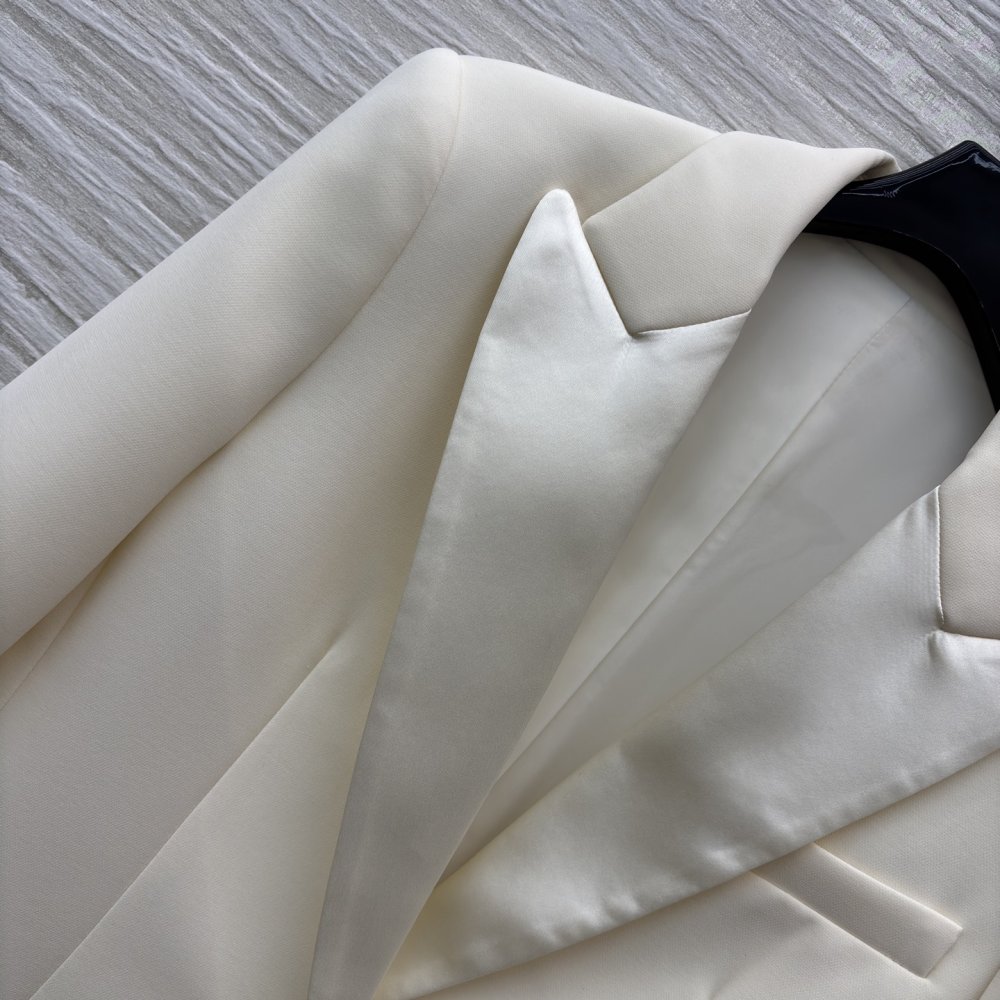 Пиджак женский фото 3