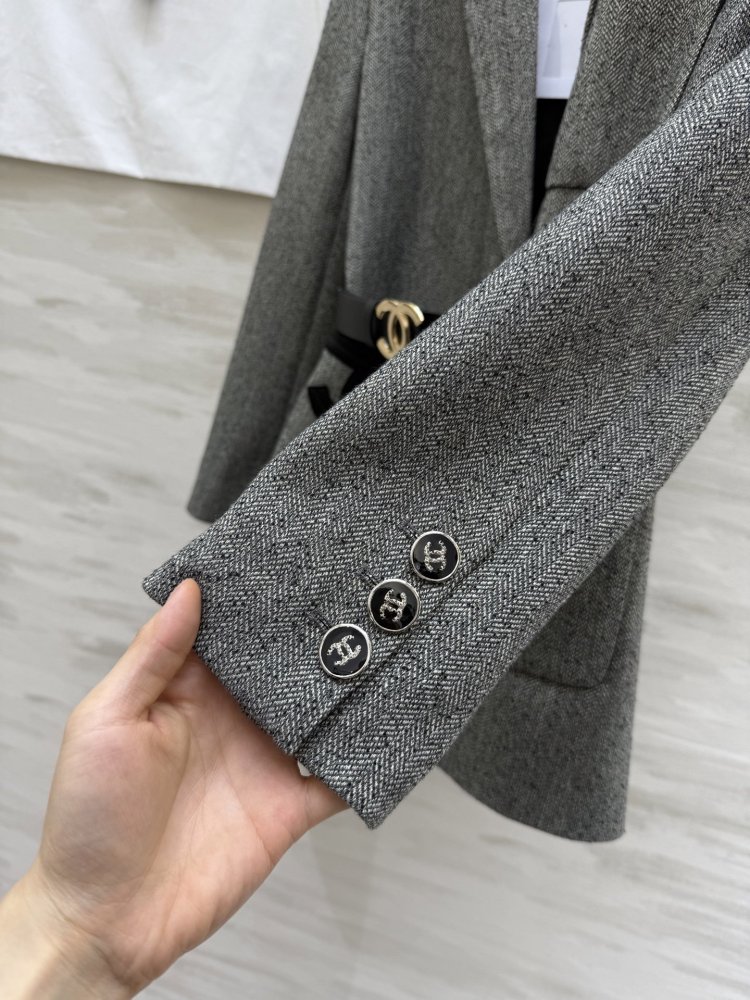 Піджак жіночий фото 3