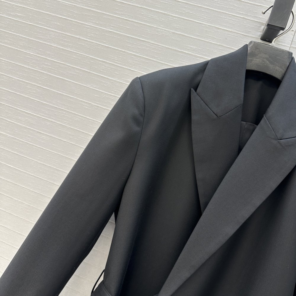 Піджак жіночий фото 3