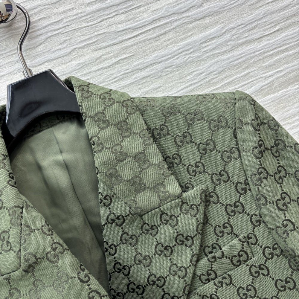 Піджак жіночий фото 4