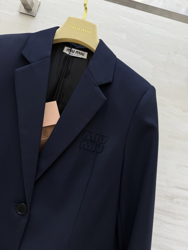 A jacket female фото 4