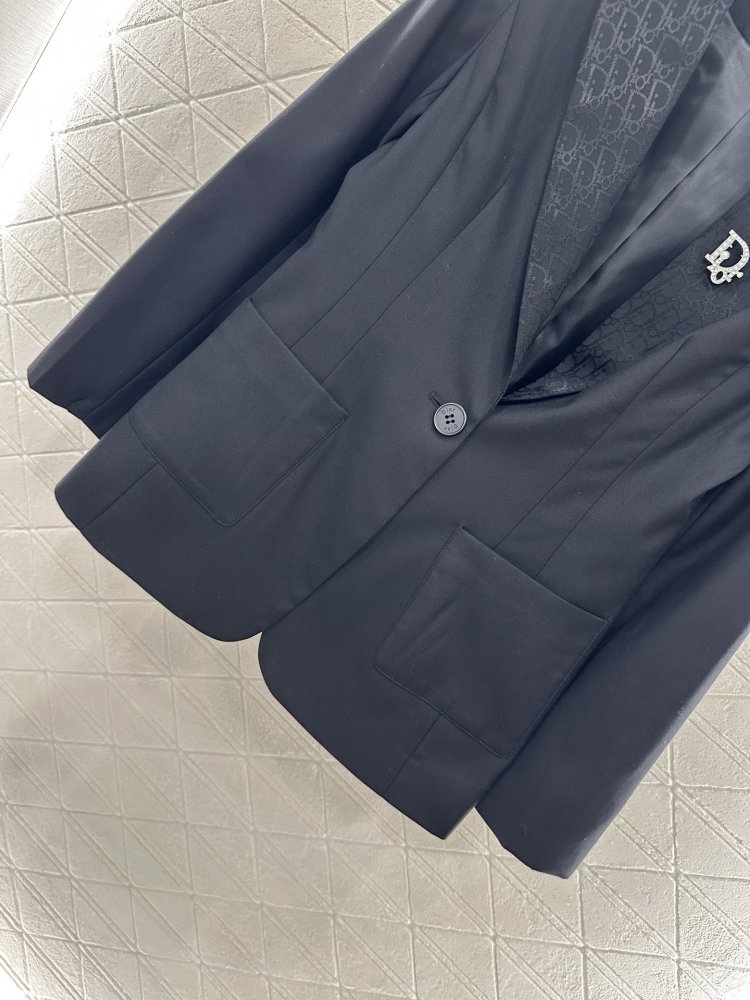 A jacket female фото 4