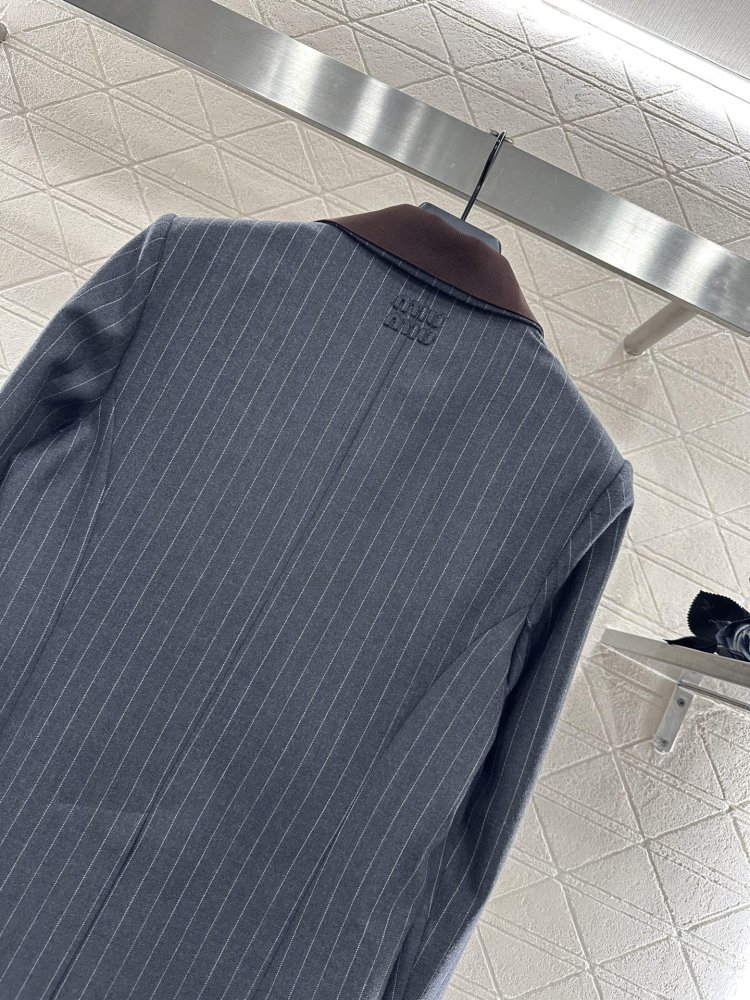 Піджак жіночий фото 4