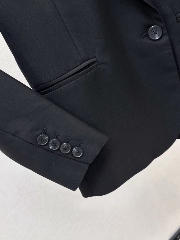 Піджак жіночий фото 4