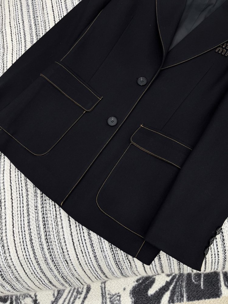 Піджак жіночий фото 4