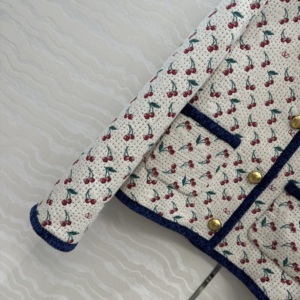 A jacket female фото 4