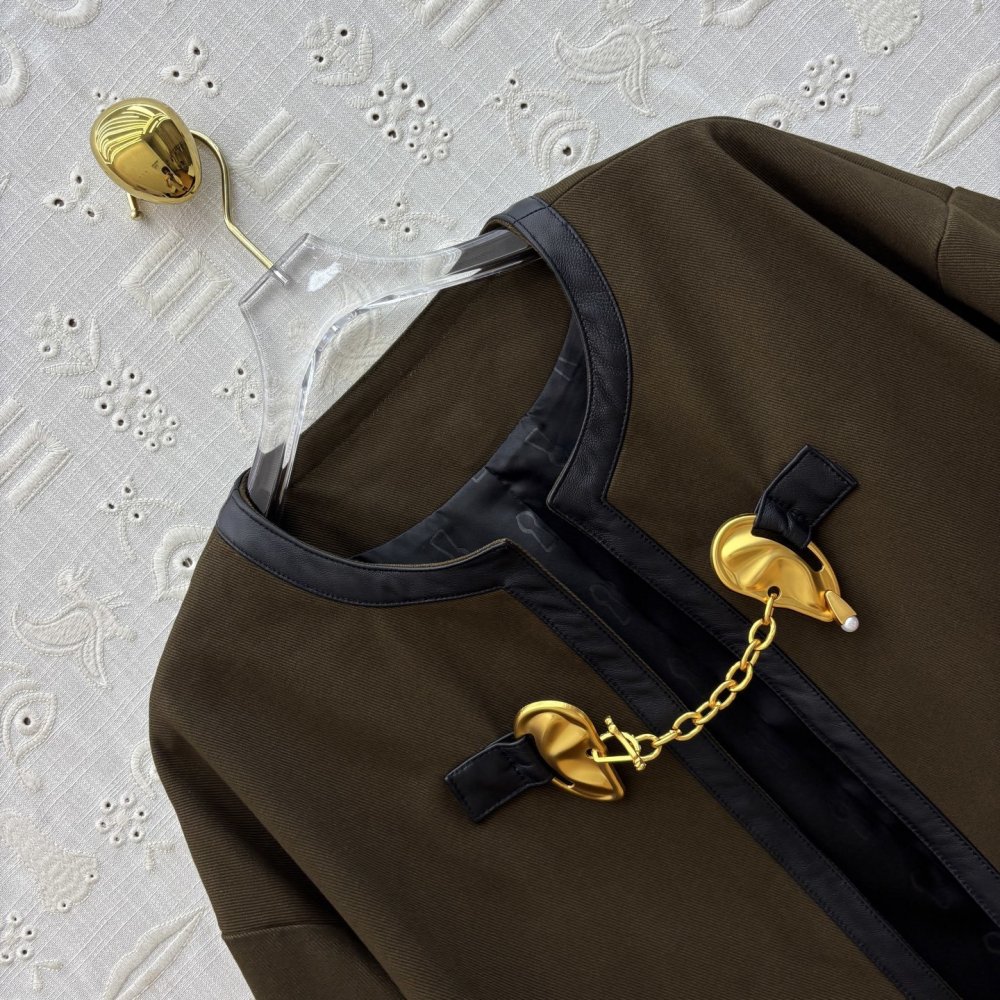 A jacket female фото 4