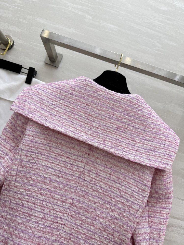 A jacket female фото 4