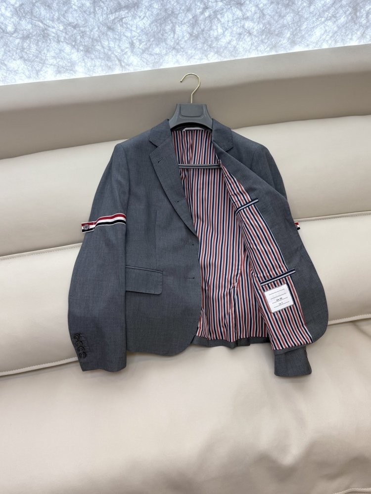 A jacket female фото 4