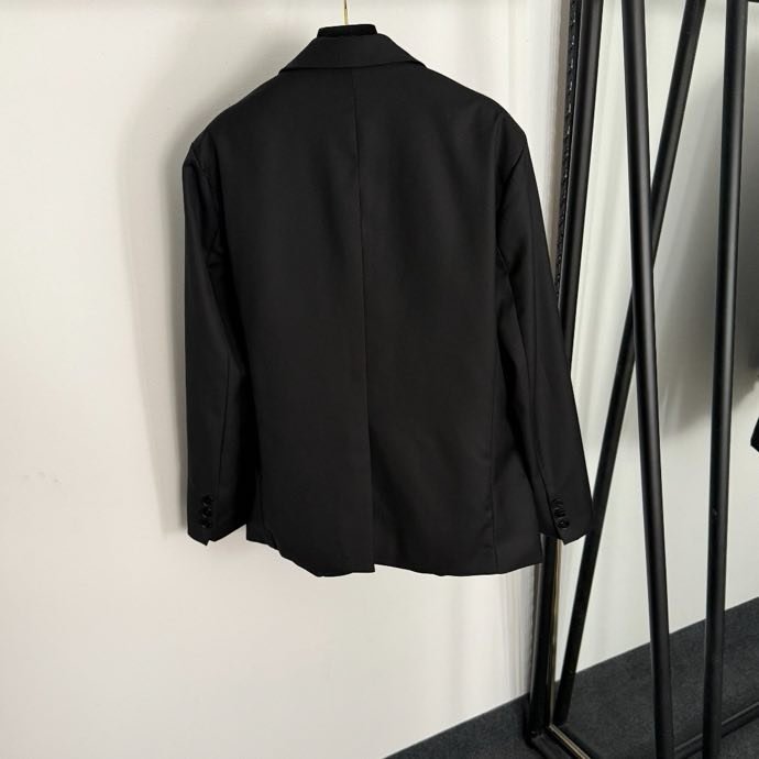 Пиджак женский фото 4