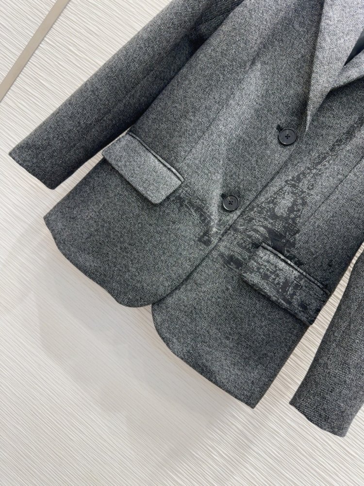 Пиджак женский фото 4