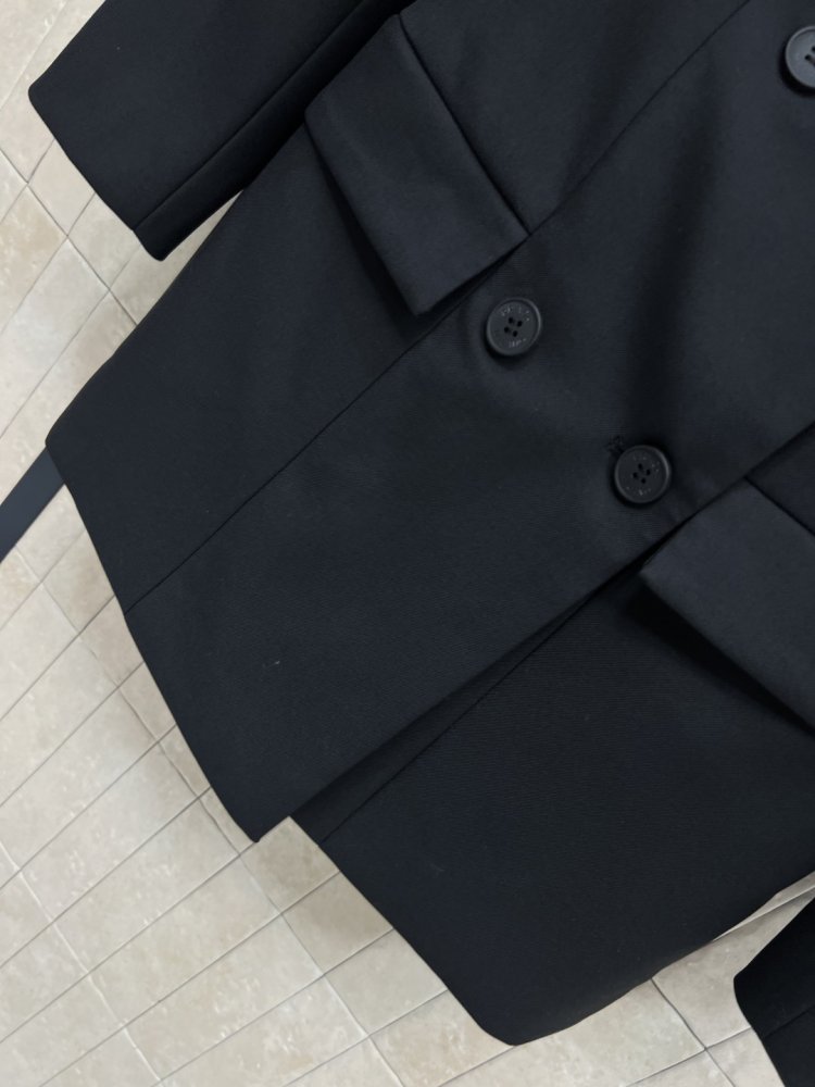 A jacket female фото 4