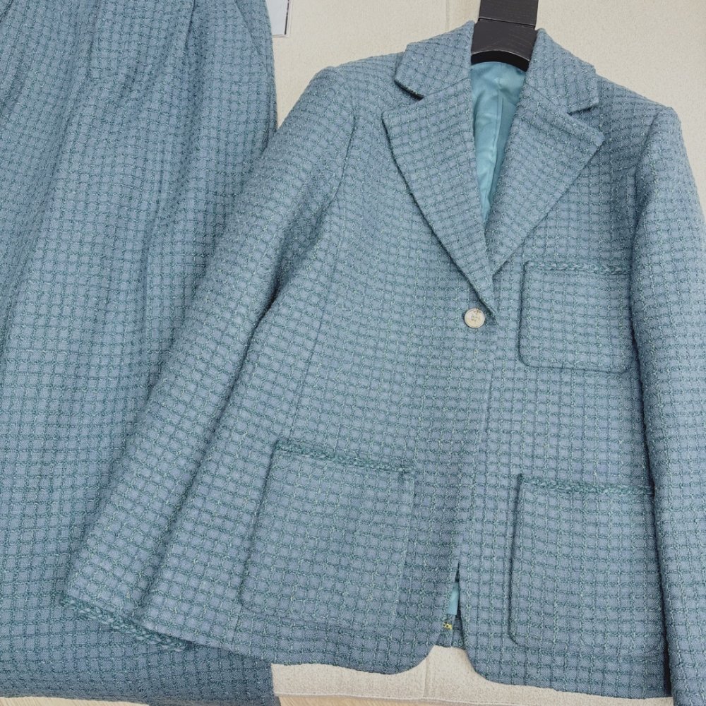 A jacket female фото 4