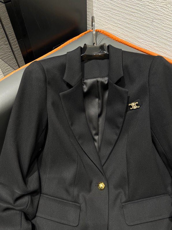 A jacket female фото 4