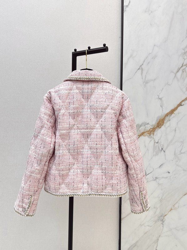 A jacket female фото 4