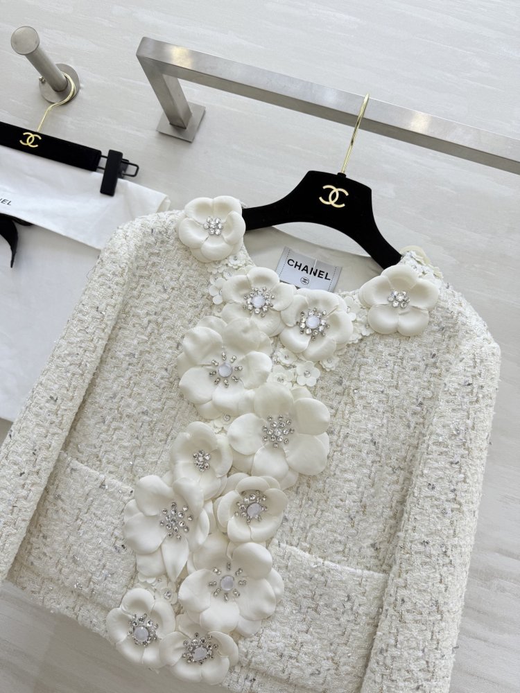 A jacket female фото 4