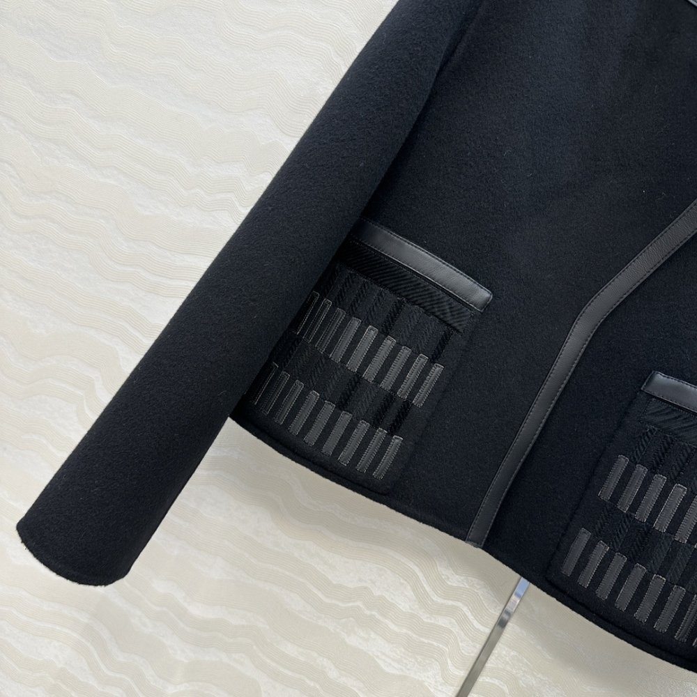 A jacket female фото 5