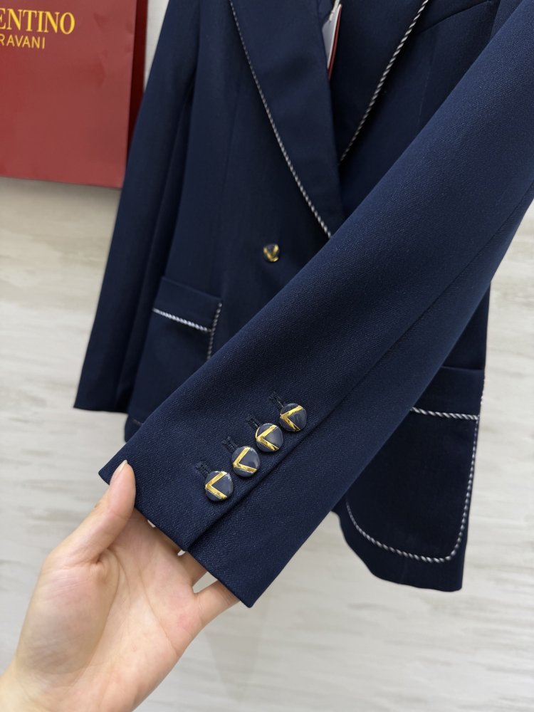 Піджак жіночий фото 5